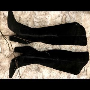 Black suede knee high boots size 7